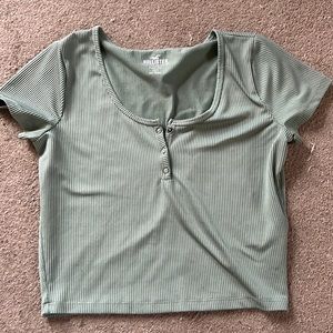 Green Hollister Top (NWOT)